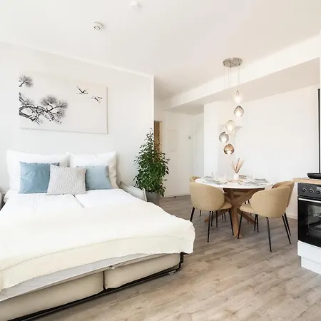 Himmelsstuermer By Awesome Apartman Kassel