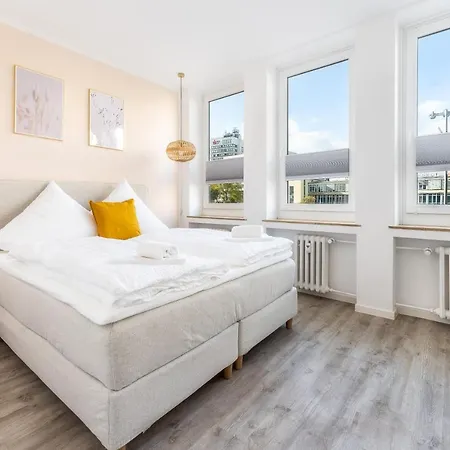 Himmelsstürmer By Awesome