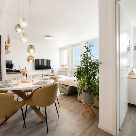 Himmelsstürmer By Awesome *