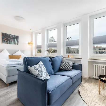 Himmelsstürmer By Awesome *