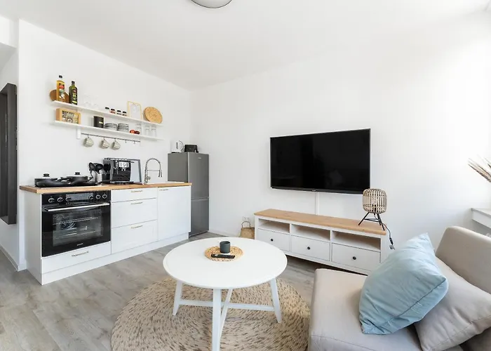 Himmelsstuermer By Awesome * Kassel