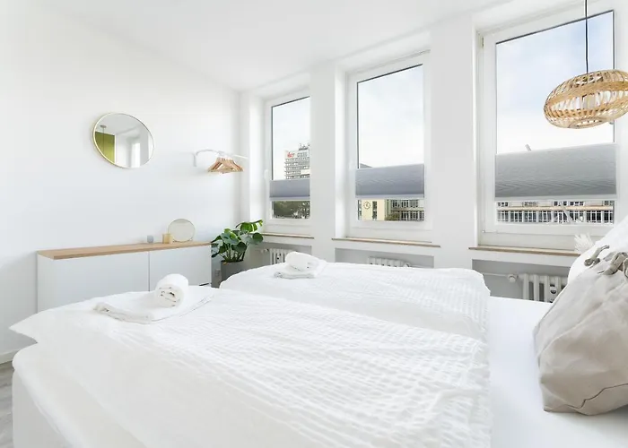 Himmelsstuermer By Awesome Kassel